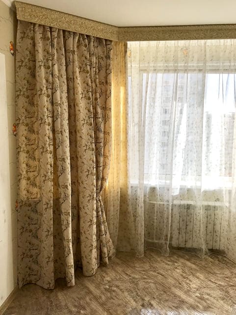 Straight curtains4